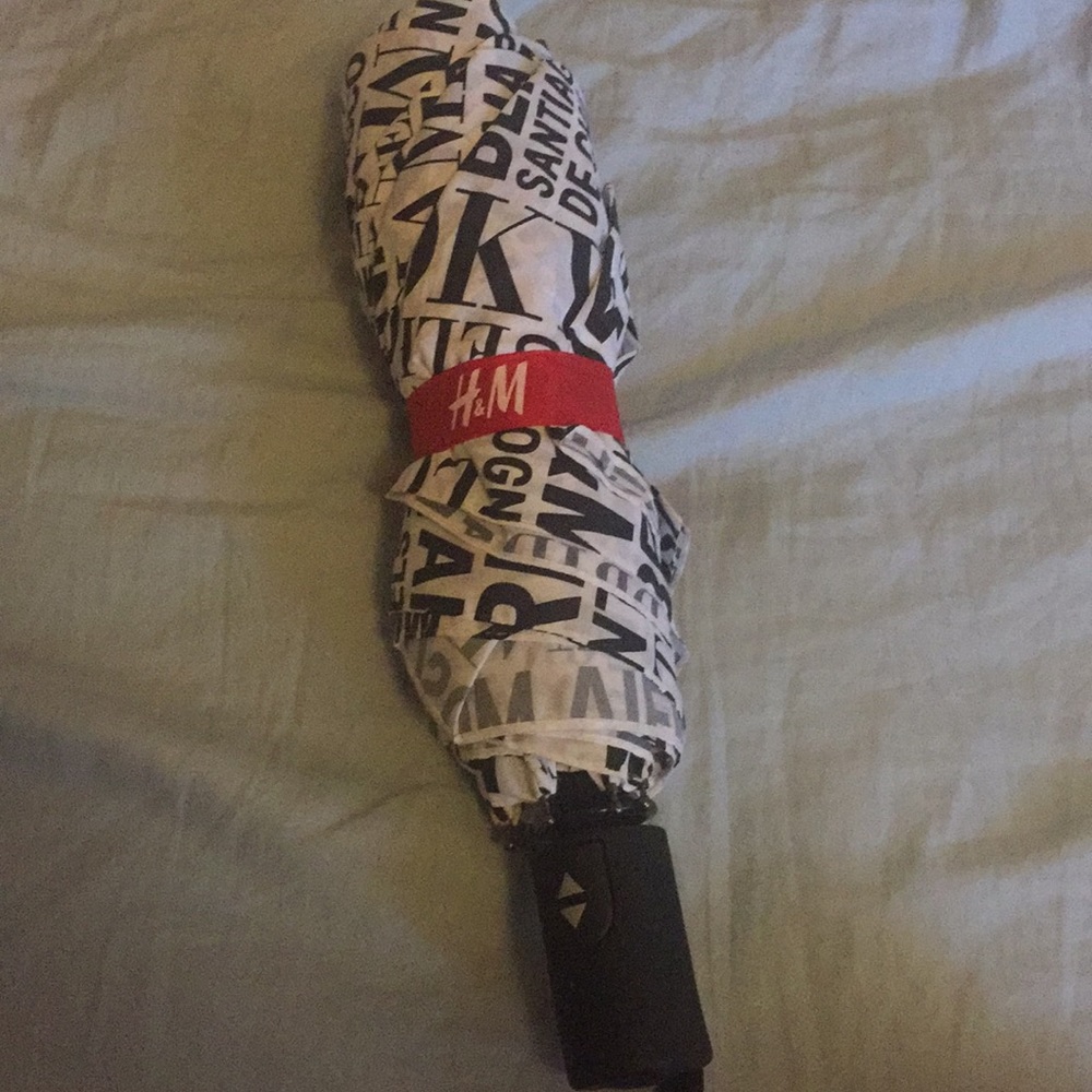 H&M umbrella